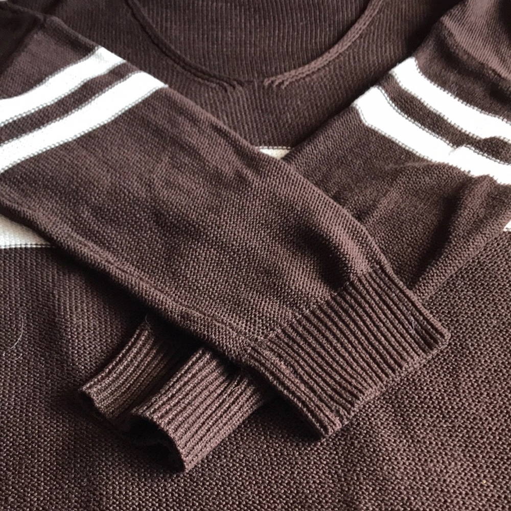 Sweater - Picture 3 of 3